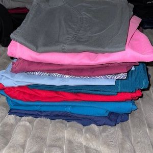 Women’s scrubs